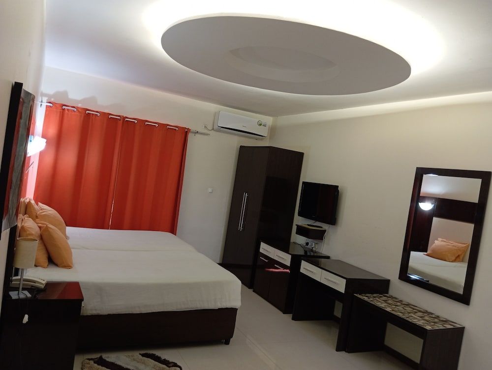 Pensao Martins Luxury Suite 3