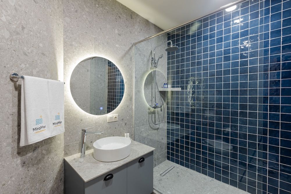 undefined MiraMar Luxury Residences 10