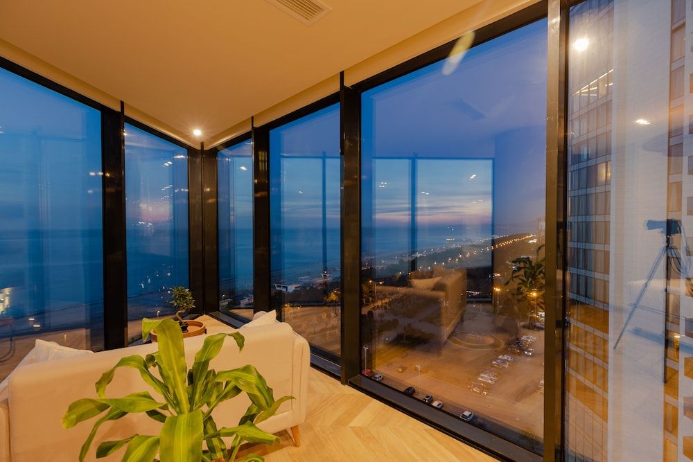 undefined MiraMar Luxury Residences 8