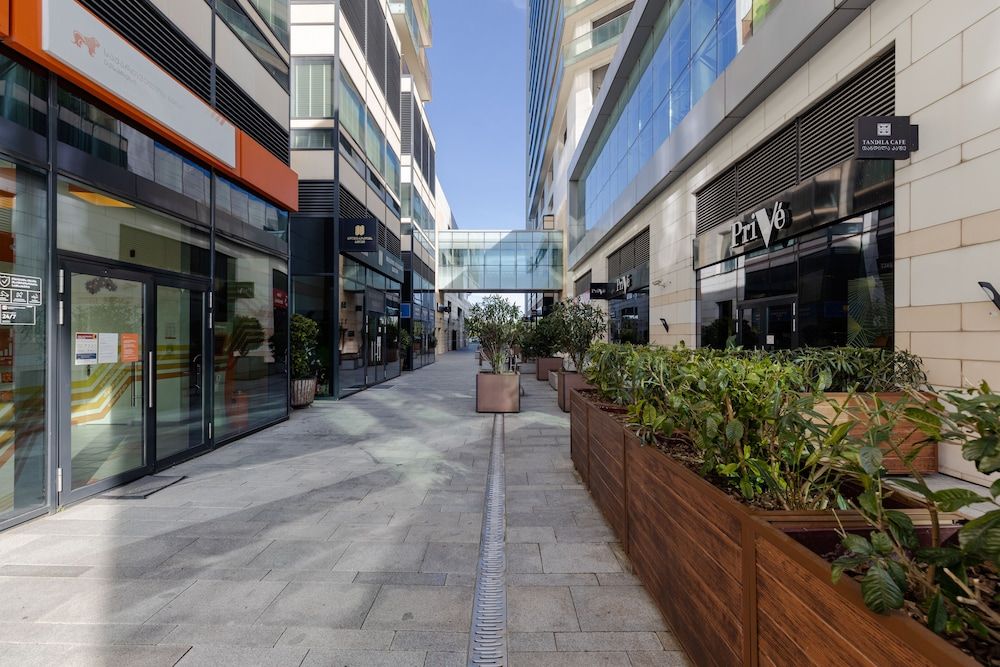 undefined MiraMar Luxury Residences 3