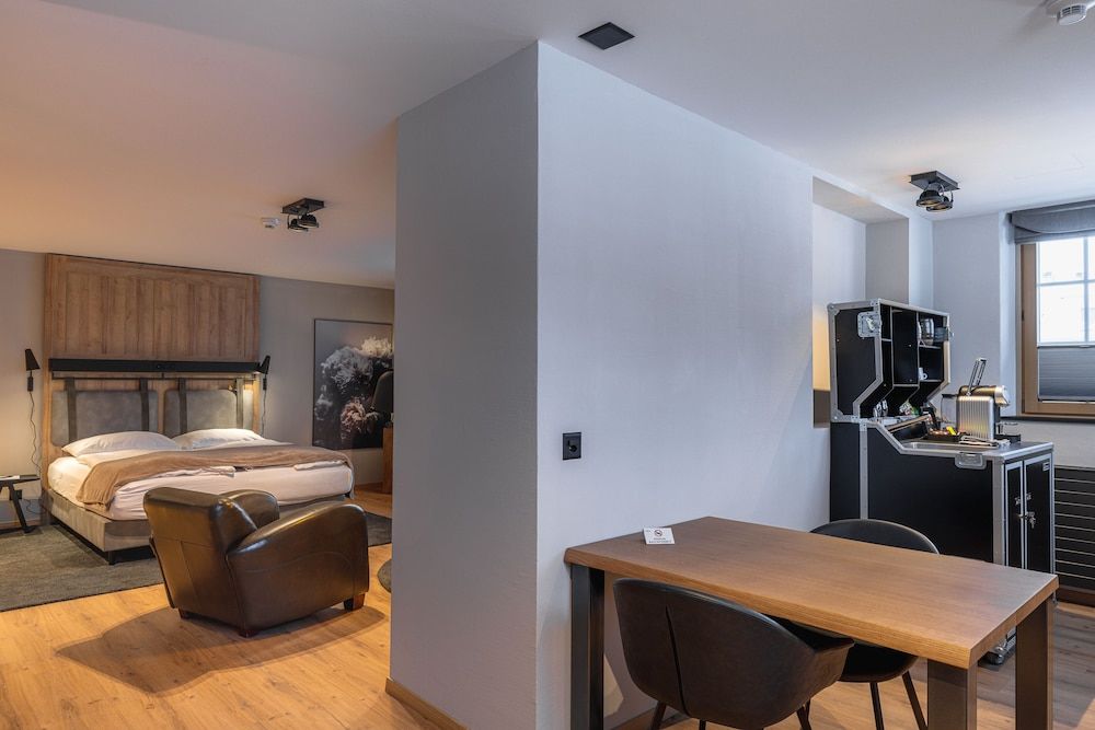 ALPINE INN Davos Studio 3