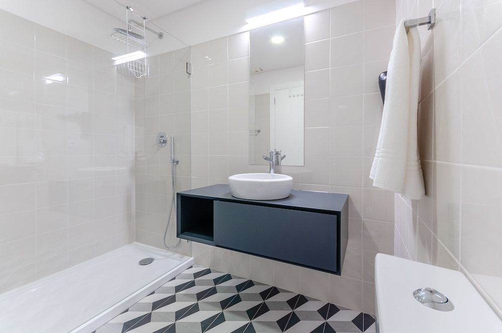 undefined NLC Rooms & Suites 7