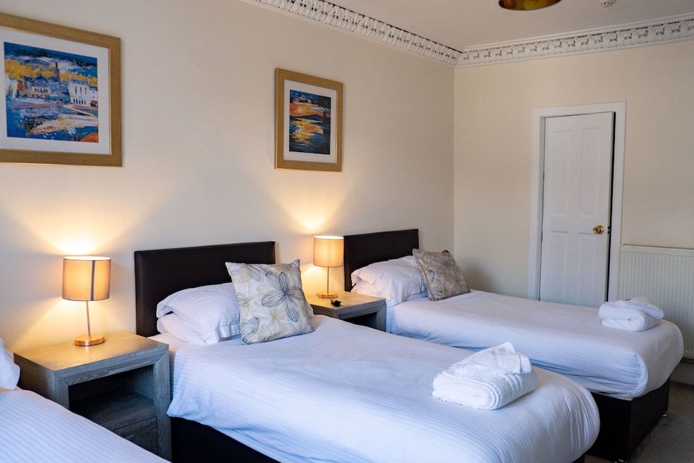 Basic Triple Room