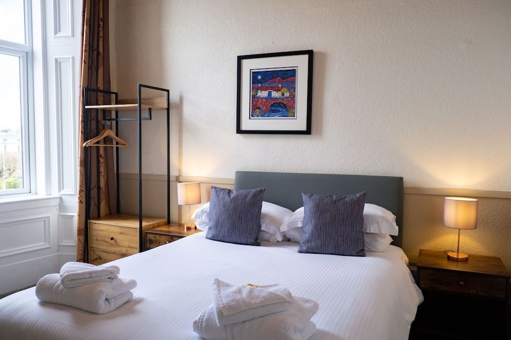 Ayres Small Double or Single Room