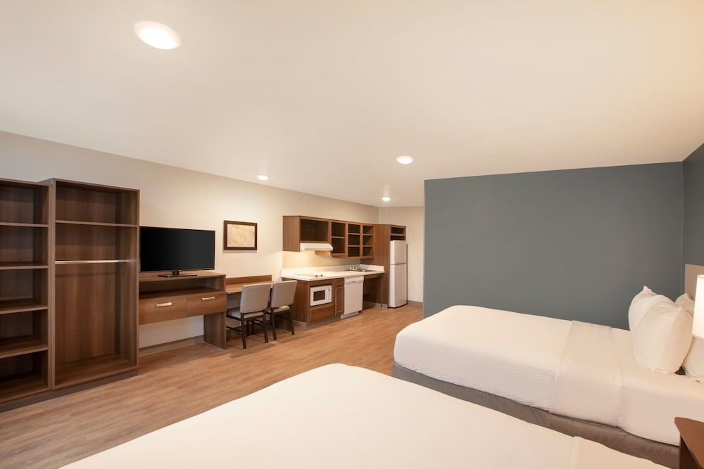 Standard Room, 2 Queen Beds, Non Smoking