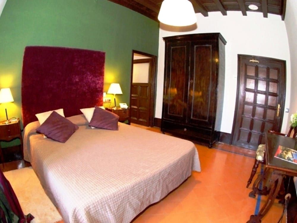 RVHotels Palau Lo Mirador Standard Double Room 2