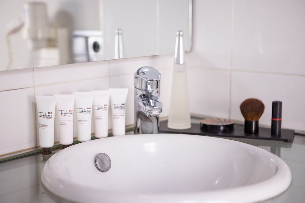 RVHotels Palau Lo Mirador Standard Double Room 4