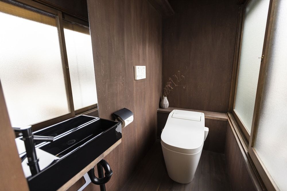 Rinn Premium Machiya Townhouse Kyoto Nijo Castle North Private Vacation Home, For 7 People 14