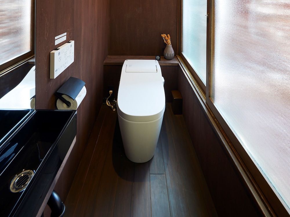 Rinn Premium Machiya Townhouse Kyoto Nijo Castle North Private Vacation Home, For 7 People 12