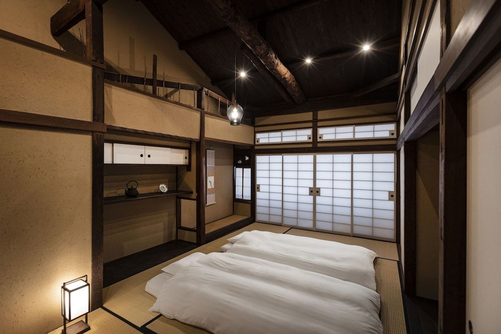 Rinn Premium Machiya Townhouse Kyoto Nijo Castle North Private Vacation Home, For 7 People 6