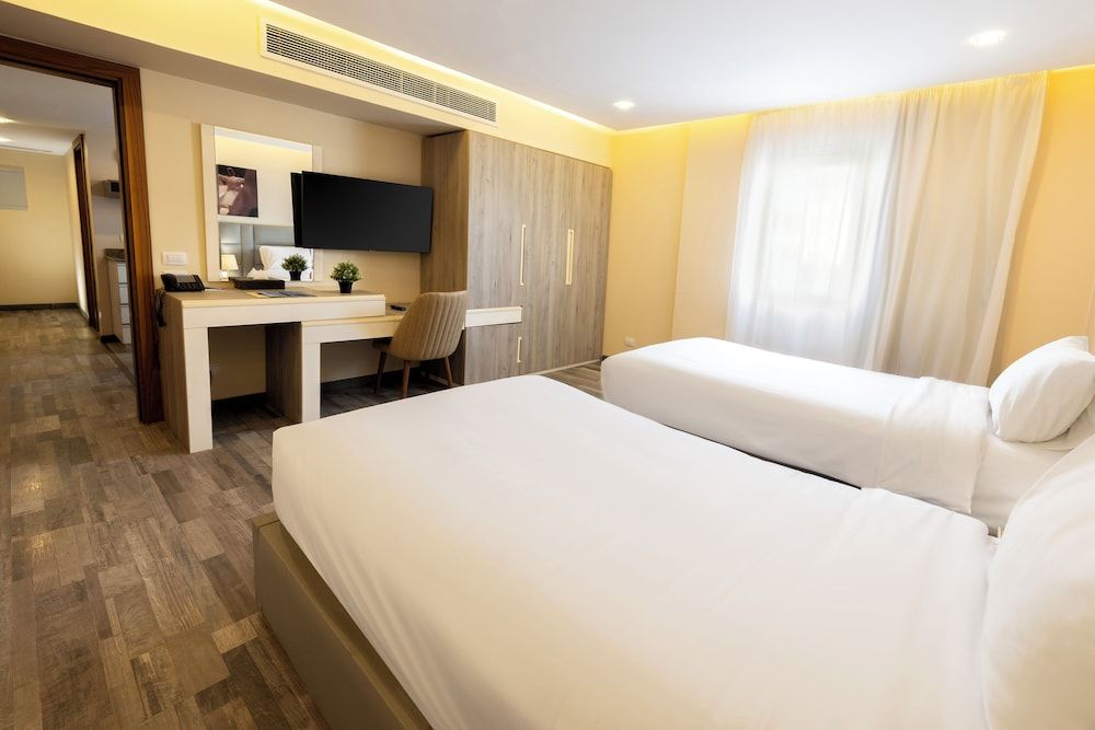 Ocean Blue Studios Luxury Suite, 1 Bedroom 2