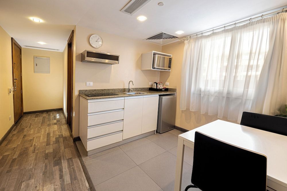 Ocean Blue Studios Luxury Suite, 1 Bedroom 6