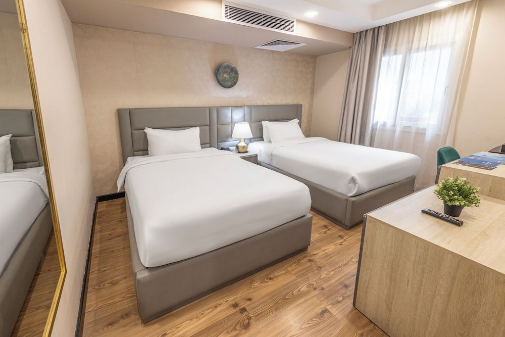 Ocean Blue Studios Standard Room 2