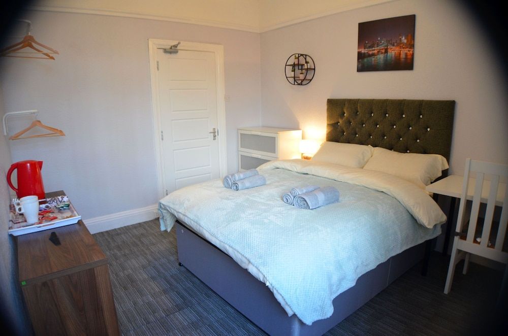 Gorton Mount Hotel Manchester Double Room 5