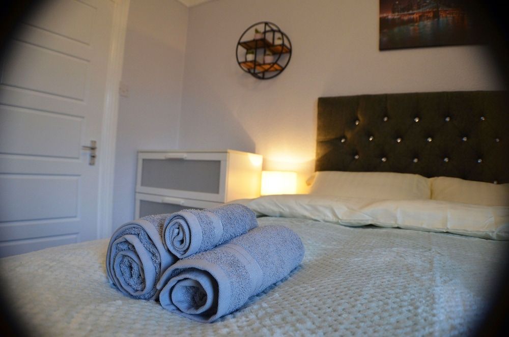 Gorton Mount Hotel Manchester Double Room 7