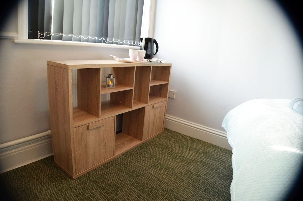 Gorton Mount Hotel Manchester Basic Double Room 10