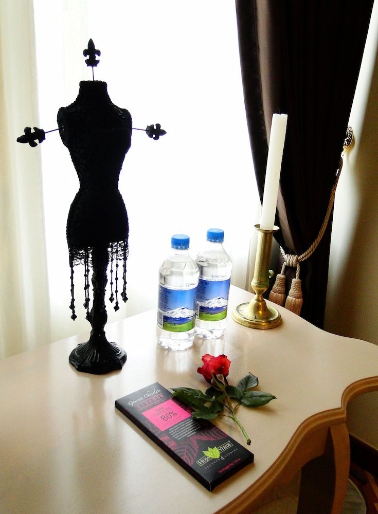 Casa Joaquin Boutique Hotel Luxury Triple Room 16