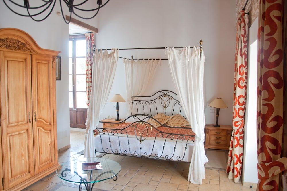 Agroturismo Puig de Ros d'Alt Basic Double Room, 1 Bedroom 2