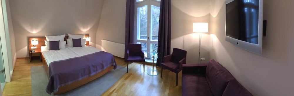 Hotel Schloss Rabenstein Double Room, Garden View 4