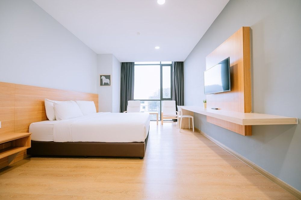 Signature by The Concept - formerly Chill Suites Langkawi Deluxe Room 6