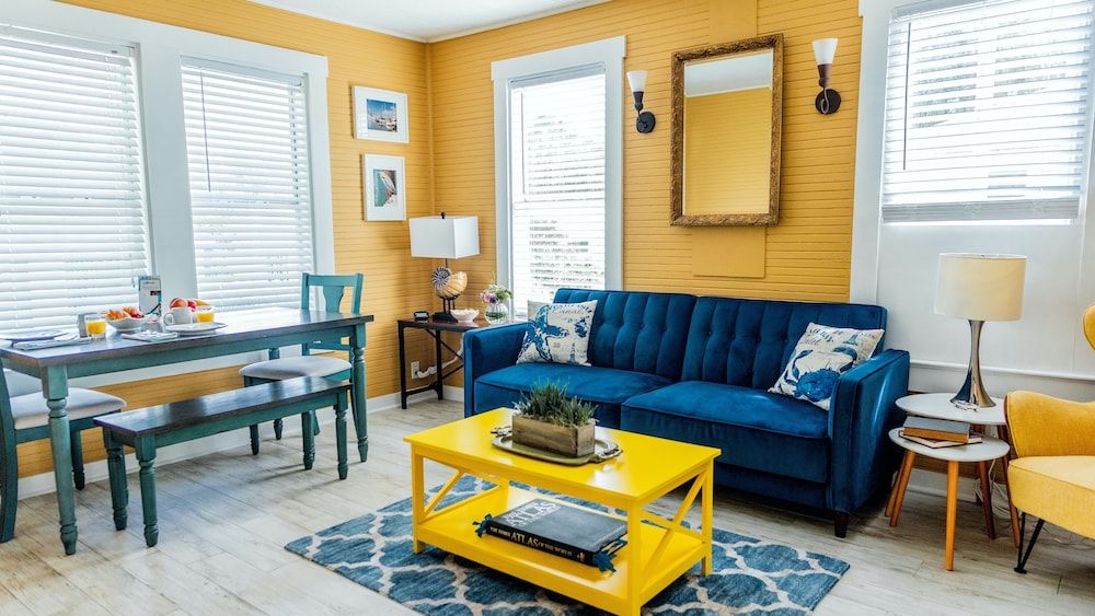 Meranova Guest Inn Executive Apartment, 2 Bedrooms 17