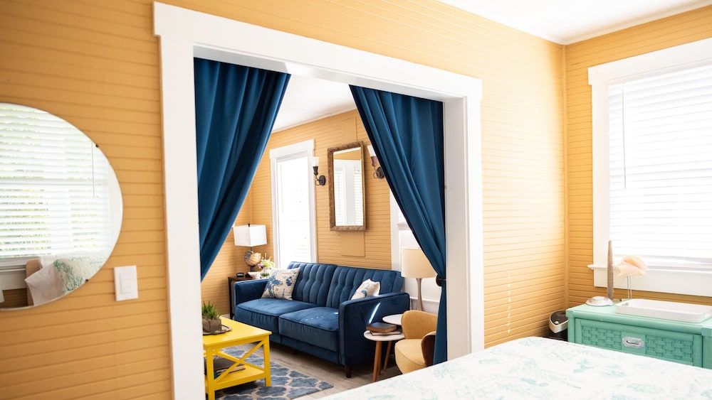 Meranova Guest Inn Executive Apartment, 2 Bedrooms 12