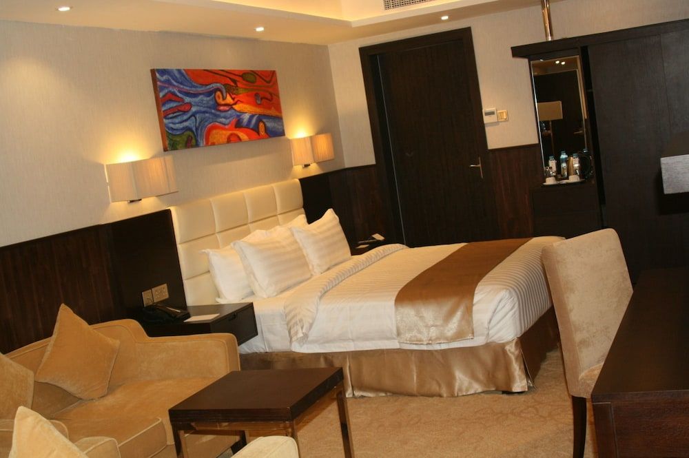 The Secure Inn Hotel Standard Double or Twin Room, 1 Large Twin Bed 6