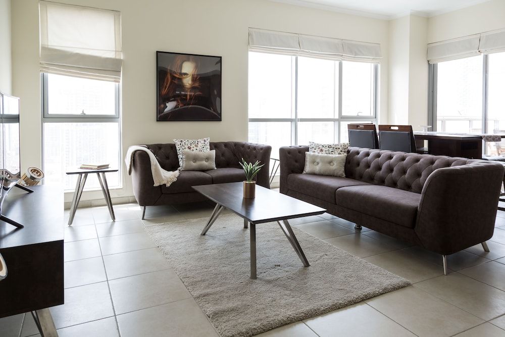 HiGuests - The Residences 5 Tower