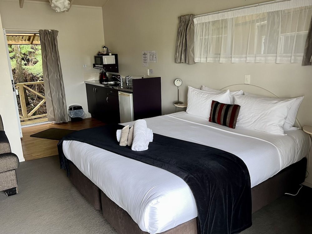 Anchor Lodge Motel Coromandel Harbour View Studio 8