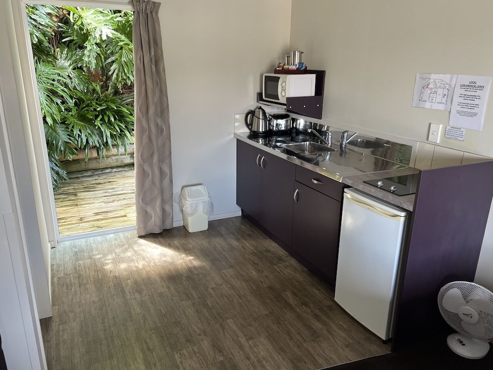 Anchor Lodge Motel Coromandel Standard Studio (Ground Floor Suite) 13