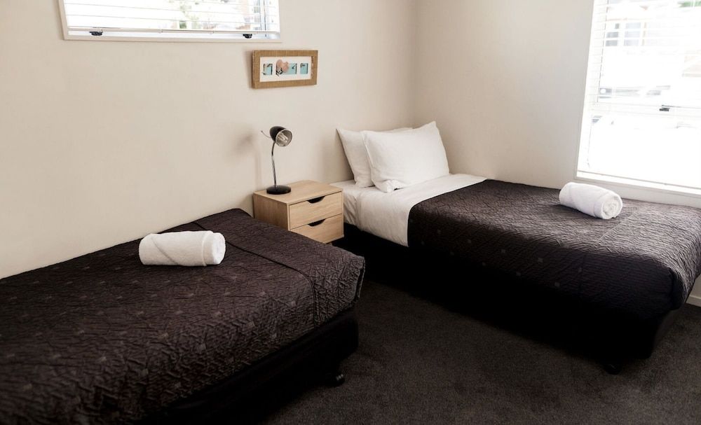 Anchor Lodge Motel Coromandel Family Room (1 BEDROOM FAMILY SPA UNIT) 3
