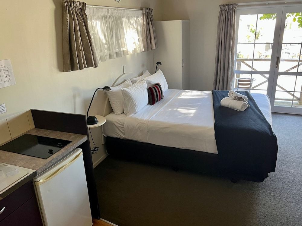 Anchor Lodge Motel Coromandel Harbour View Studio 2