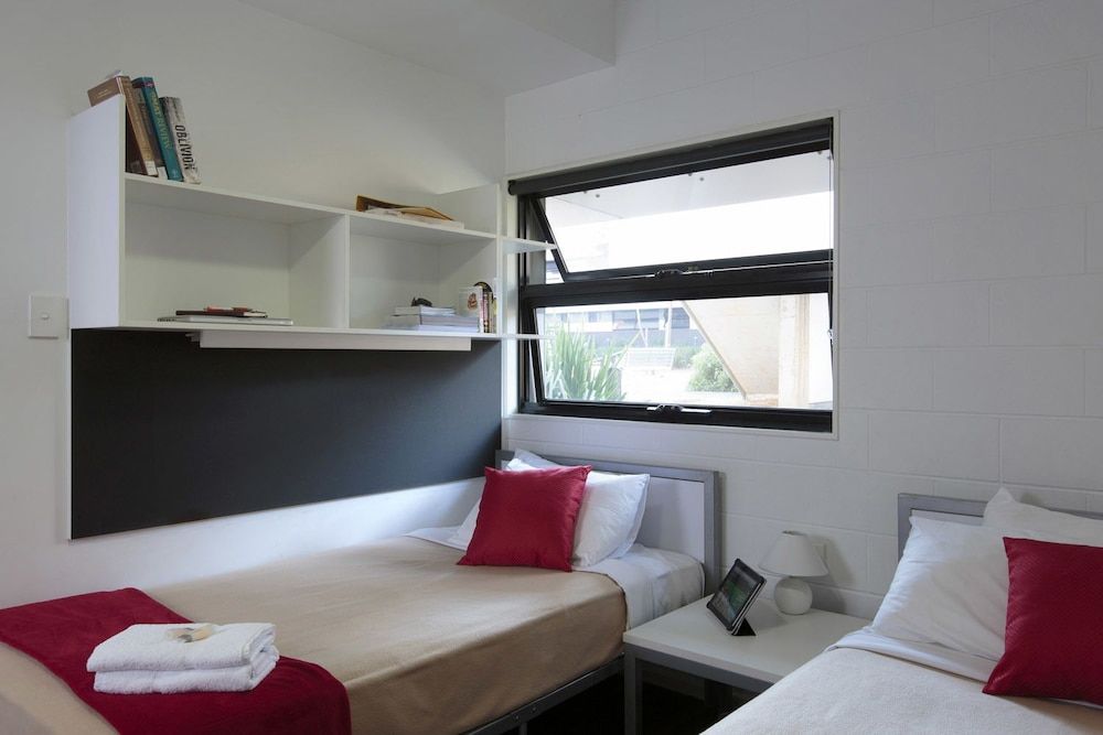 Twin Room with Shared Bathroom