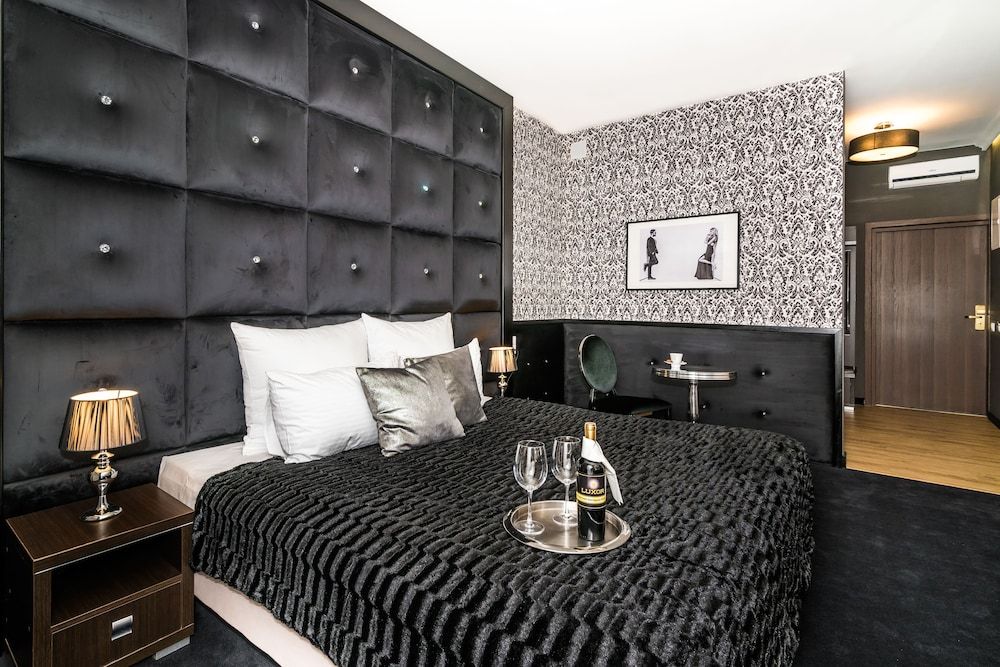 Hotel Luxor Classic Double Room 3