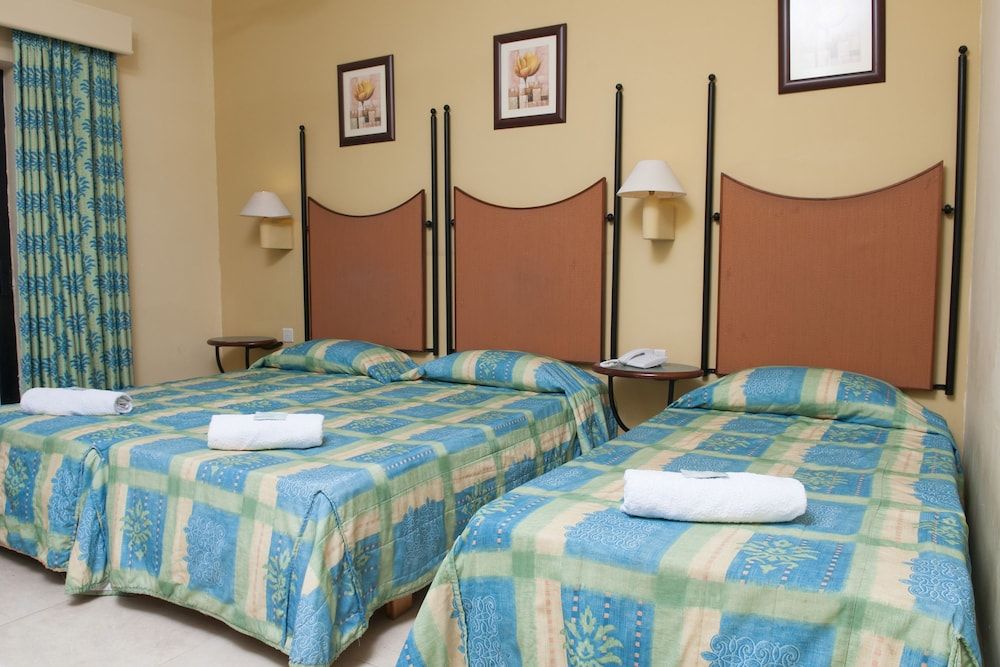 Triple Room, Balcony