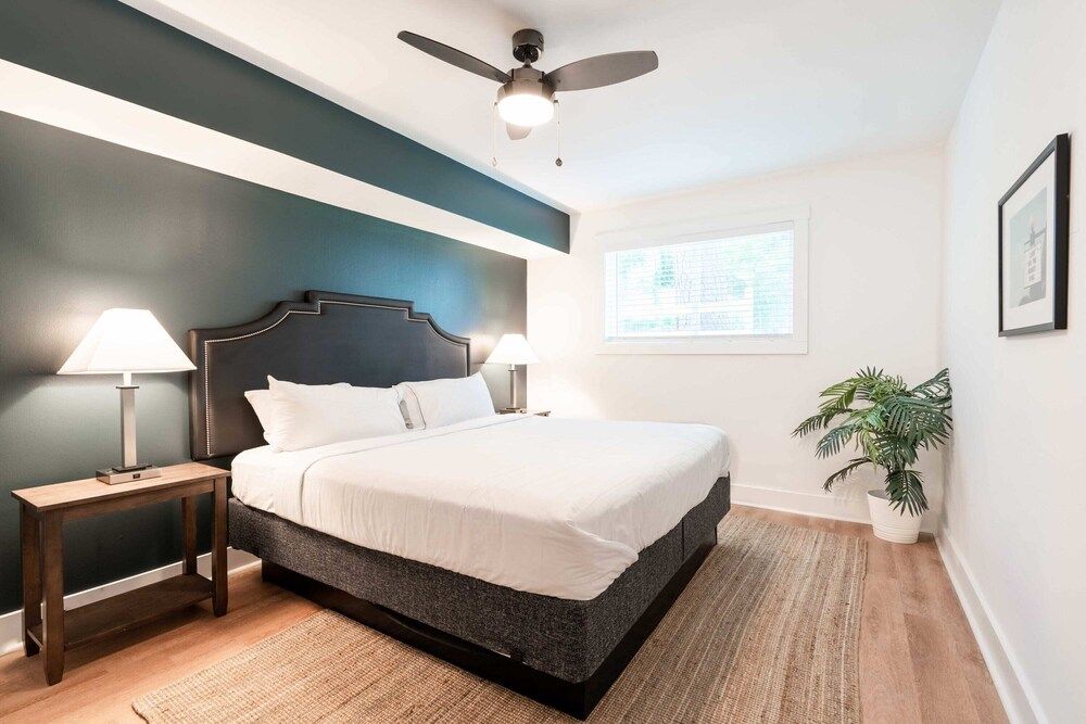 undefined Piet Furnished Apartments 2