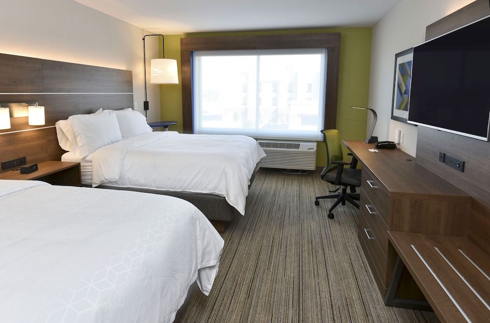 Standard Room, 2 Queen Beds, Accessible (Communications)