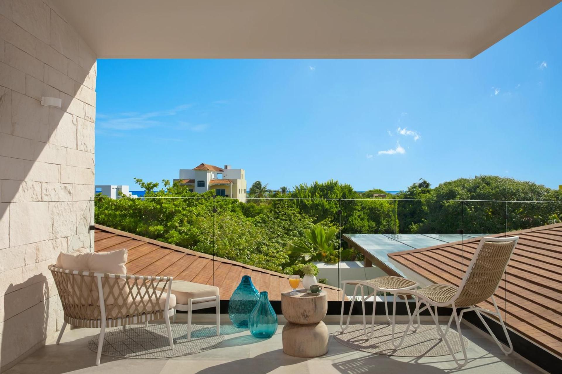 Junior Suite with 2 Double Beds