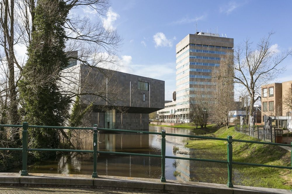 undefined Winston B&B 10