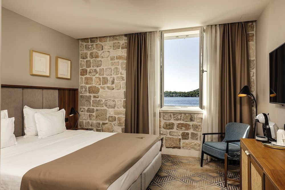 Superior Double or Twin Room, Sea View