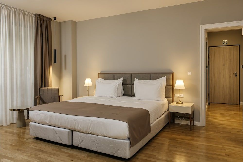 Armerun Heritage Hotel Design Apartment, Hot Tub, Courtyard Area 3