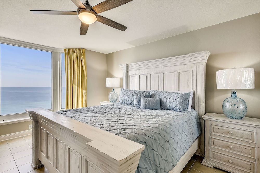 Condo, 2 Bedrooms, Balcony, Ocean View (1330)