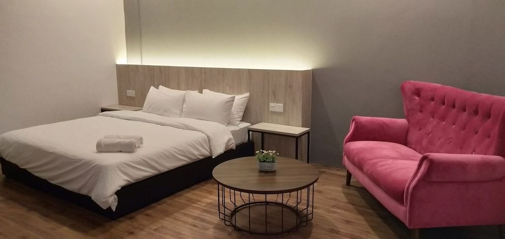 The Wood Boutique Hotel Deluxe Double Room, 1 King Bed, Non Smoking 7