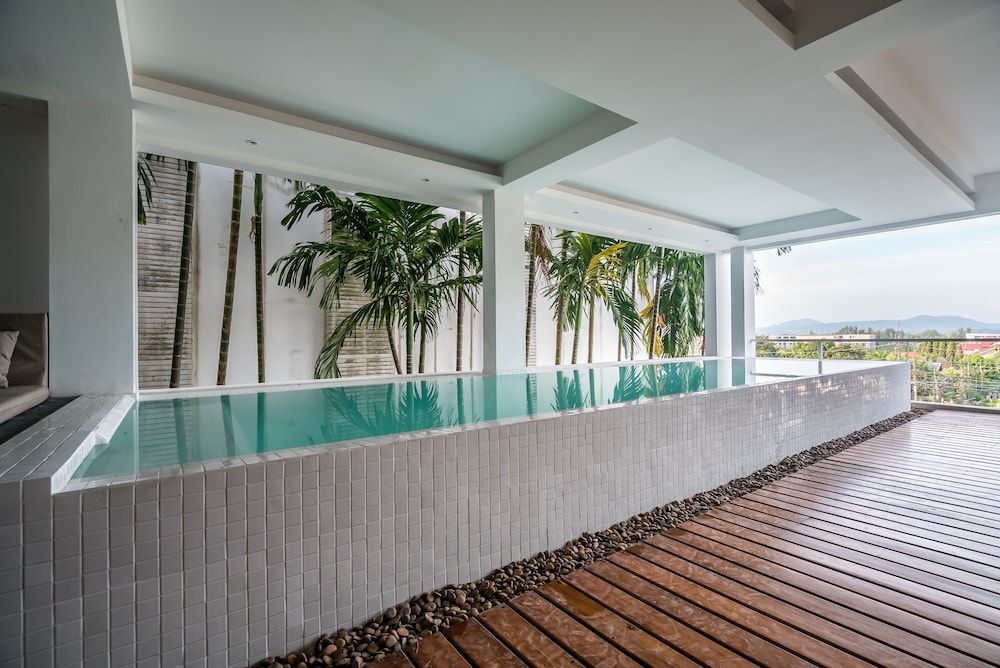 Private Pool