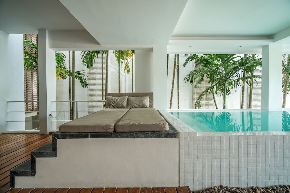 Private Pool