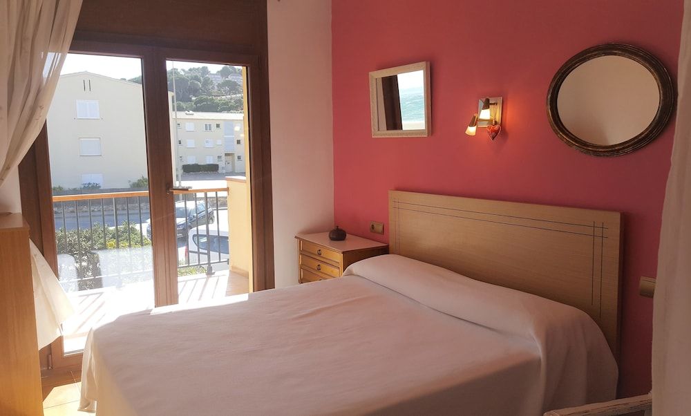 Apartaments Les Dunes Apartment, 3 Bedrooms, Terrace, Sea View (DU 3H 318) 2