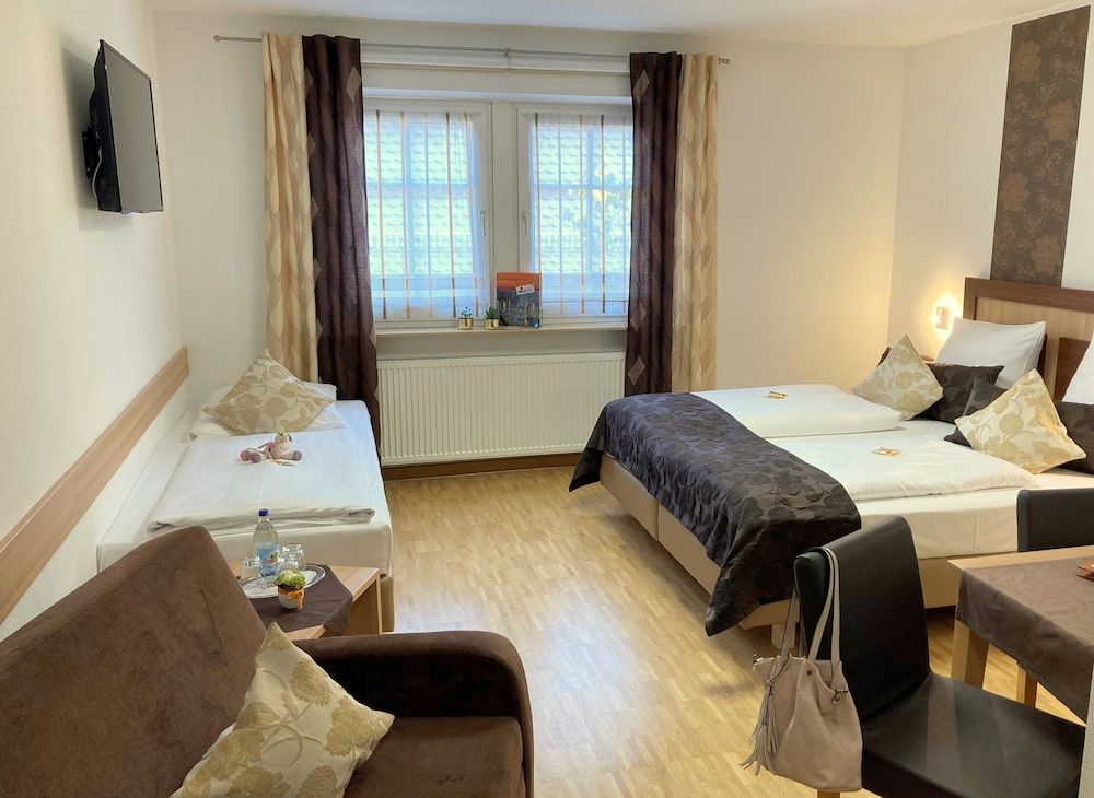 Superior Triple Room, Private Bathroom