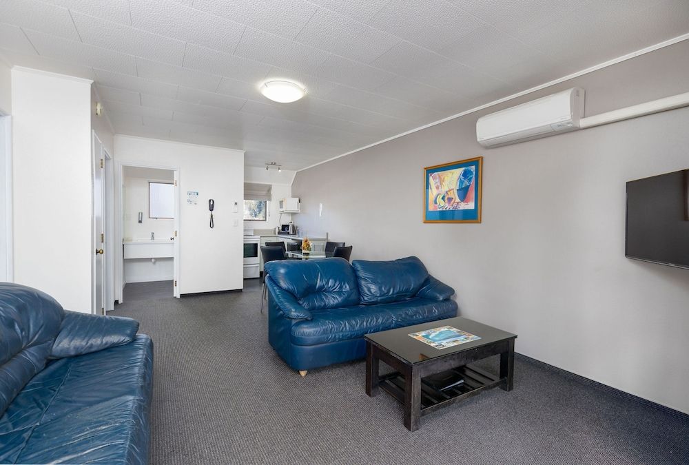 Kings Gate Motel Two Bedroom 5