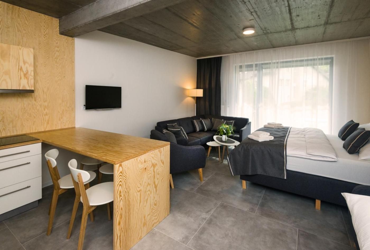 undefined Residence Trafick 4