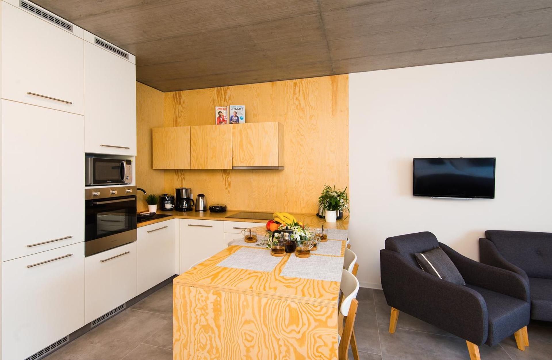 undefined Residence Trafick 5